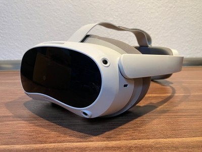 PICO 4 128GB All-in-One VR Headset - Weiß/Grau