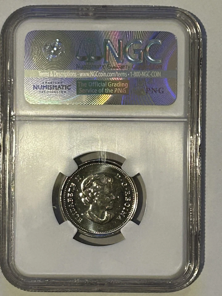 2015 Canada 25c Twenty Five Cent Colorized Flag Quarter Coin NGC MS66   /#/ - Image 2 of 3