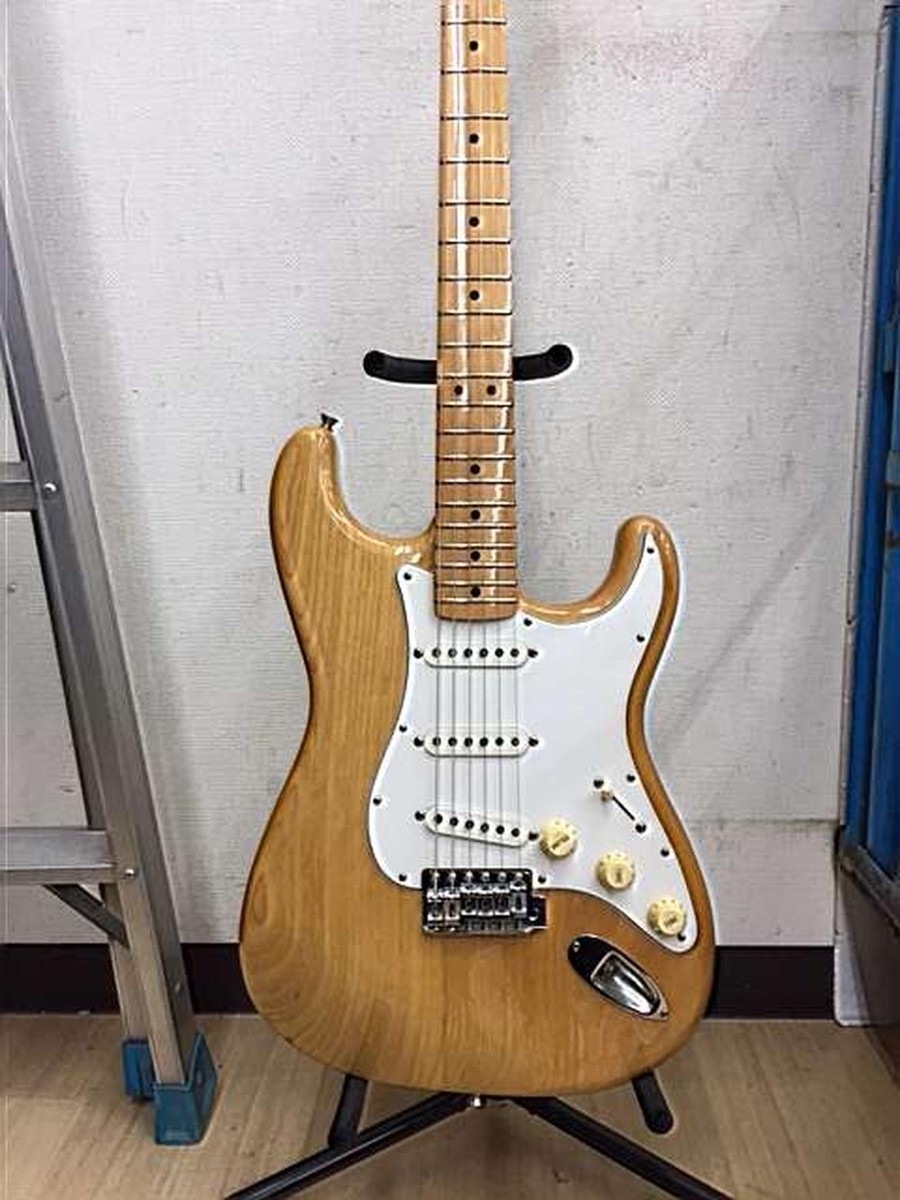 FENDER JAPAN ST-72 Stratocaster Type Electric Guitar | eBay