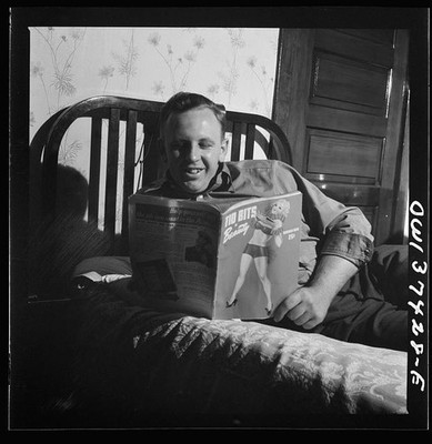 Cincinnati Ohio 1943 Greyhound Bus Driver Clem Bud Carson Reading Magazine