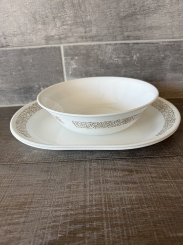 Vintage The Woodlands 2 Corelle Platter 12”x10”, Big Serving Bowl 10” (3pcs) - Picture 5 of 7