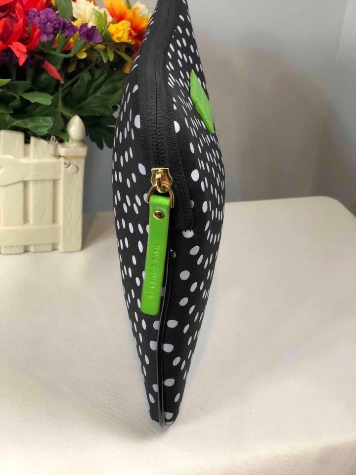 KATE SPADE Negro Neopreno Lunares Acolchado Tablet Tech Bolsa con Cremallera Foto 3 de 4