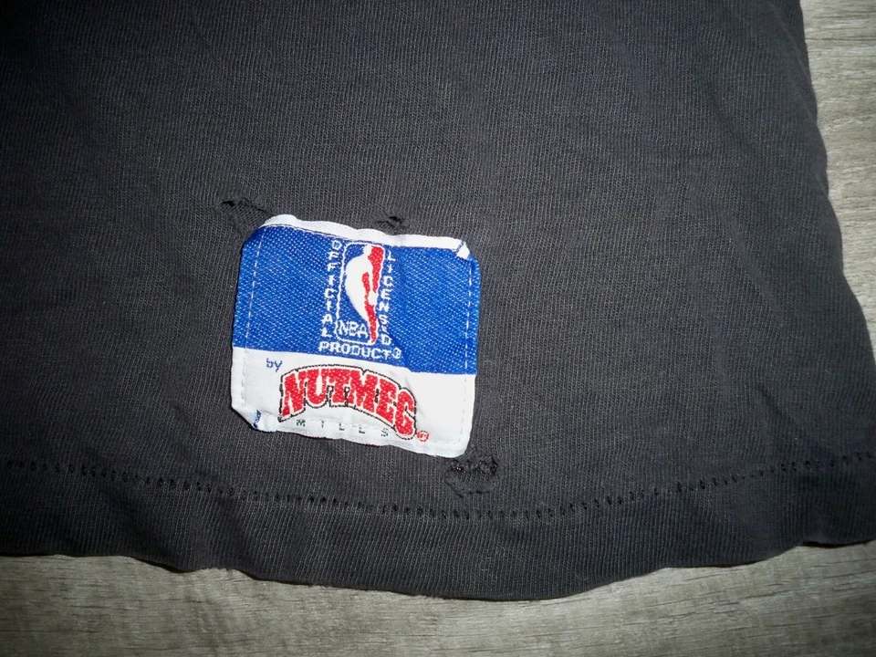 Camiseta Nuez moscada Chicago Bulls Camiseta NBA Envolvente Punto Único XL 90s De Colección Foto 3 de 4