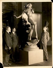 GA241 1927 Original Underwood Photo HUMORESQUE SCULPTURE ART EXHIBITION NEW YORK