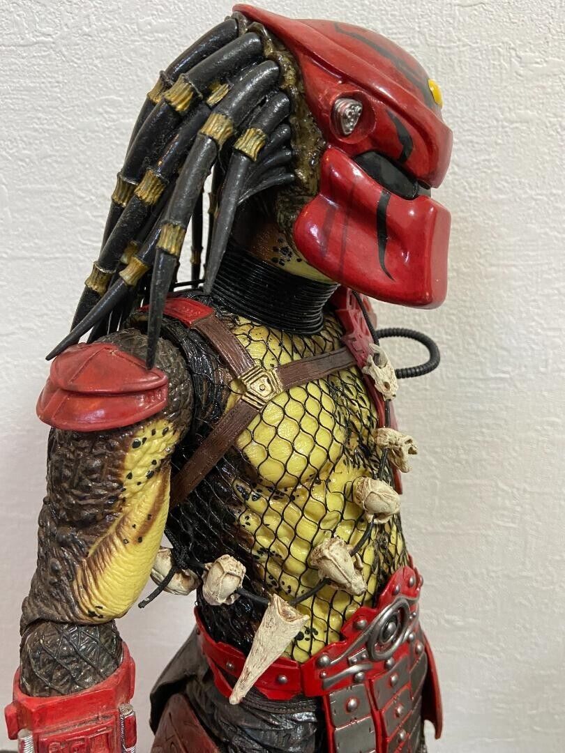NECA PREDATOR Samurai Big Red 1/4 scale Action Figure 18 NECA PREDATOR Samurai Big Red 1/4 scale Action Figure 18