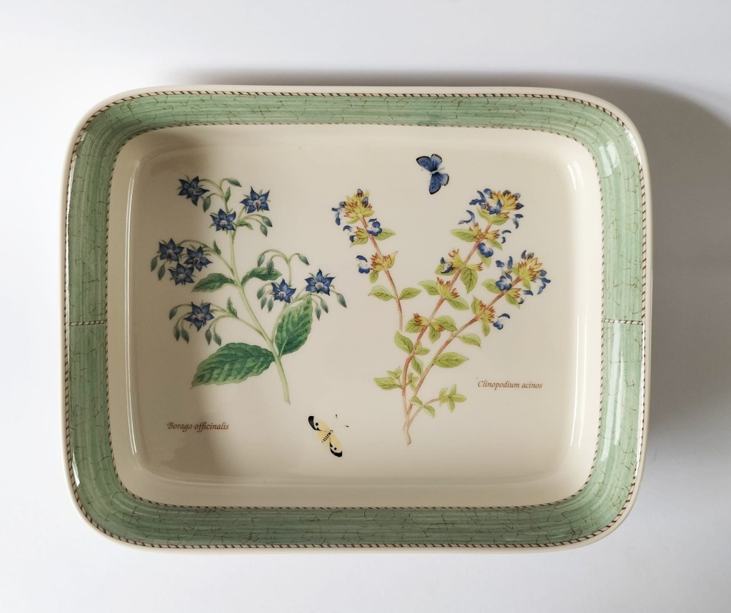 Wedgwood Sarah's Garden Green Lasagne Dish - Kitchen Collection