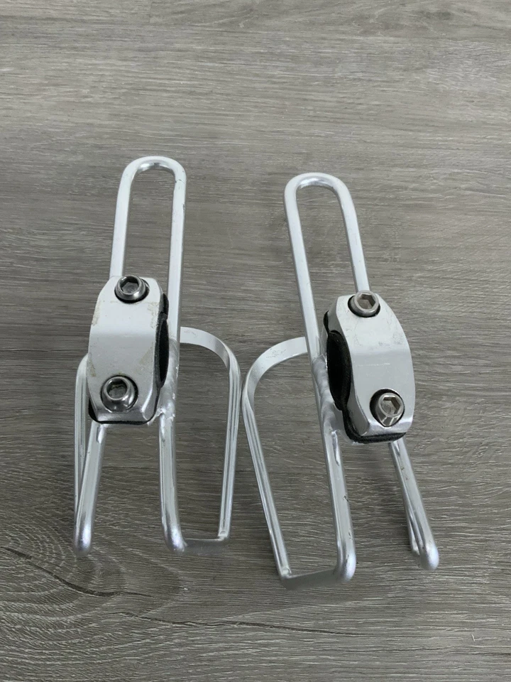 PROFILE WATER BOTTLE CAGES (2) HANDLEBAR MOUNT ALUMINUM 90 GRAMS A PIECE - Image 4 of 4