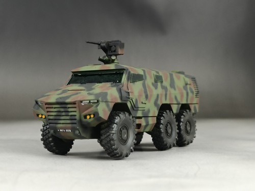 Modelo de vehículo blindado multifunción Griffon 6x6 VBMR Nexter Systems construido 1/72 - Imagen 3 de 11