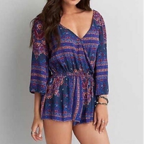 American Eagle Printed Wrap Long Sleeve 