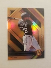 2021 Chronicles Gold Standard Luis Robert #14 Purple Parallel 16/25 White Sox