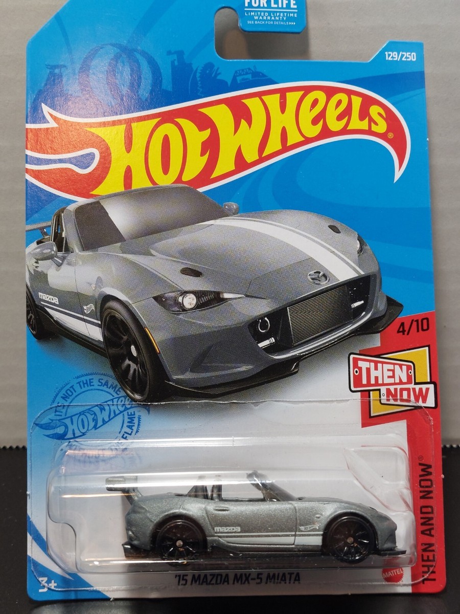 Hot Wheels '15 Mazda MX-5 Miata silver #129 129/250 Then and Now 4