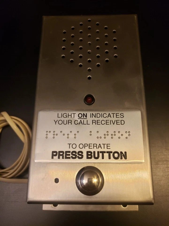 Lincolnland VRT-1000 Surface Mounted Push Button Phone - Image 2 of 4