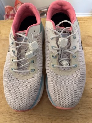 Sketchers Womens Arch Fit Size7.5 Air Cooled Stretch Laces EUC