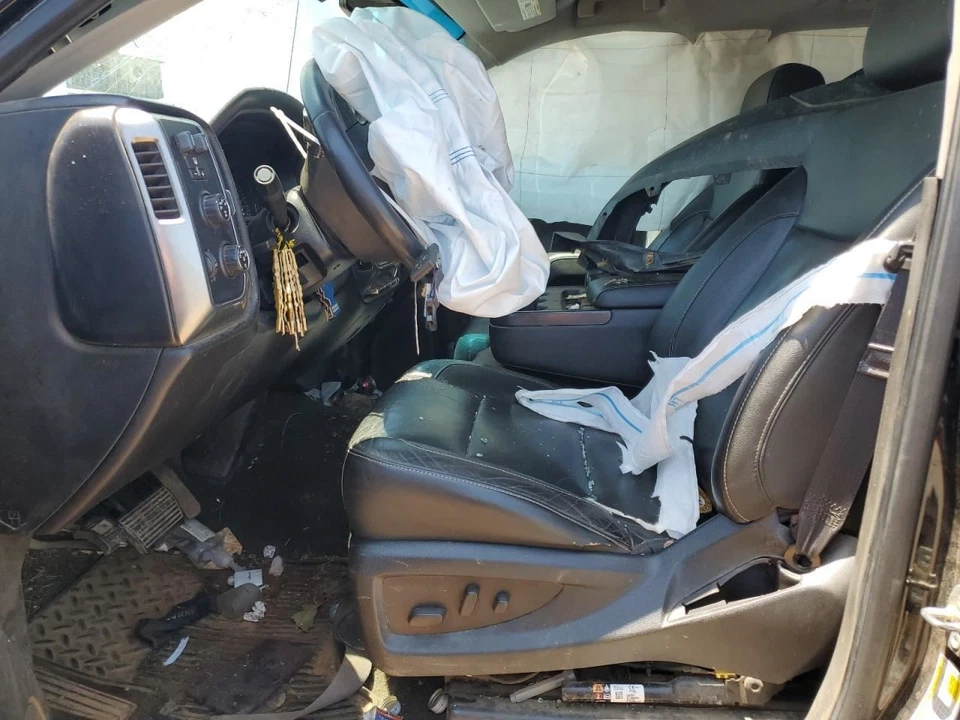 Driver Tail Light Pickup With Box DRW Fits 16-19 SIERRA 3500 PICKUP 3028622 - Image 2 of 4