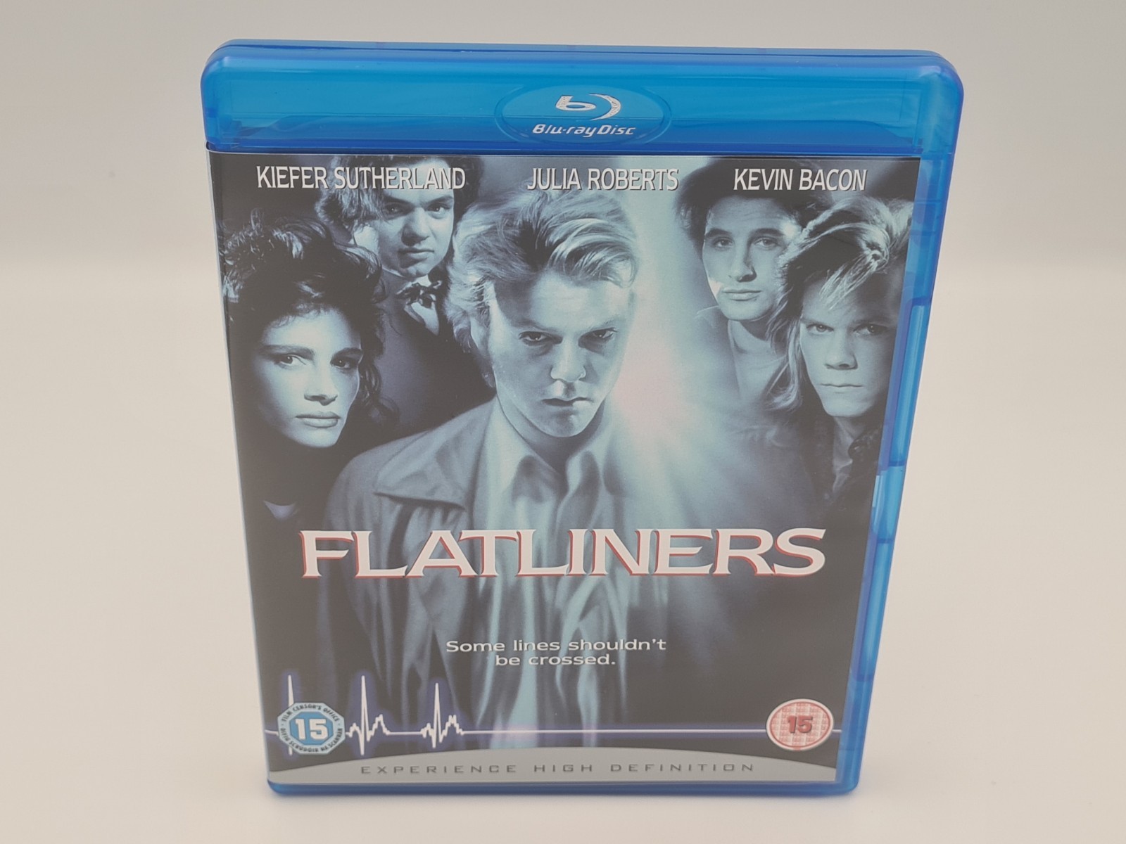 Flatliners Bluray Kiefer Sutherland Julia Roberts Kevin Bacon