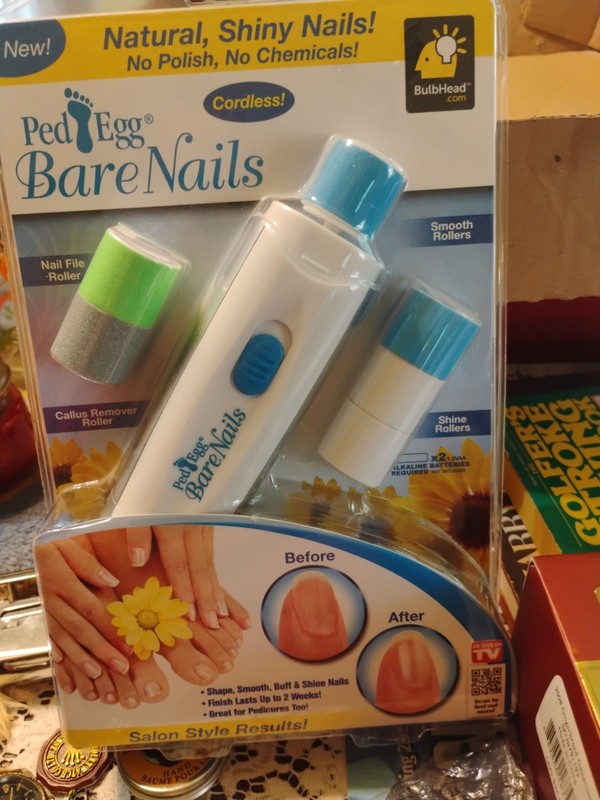 PED EGG ELECTRIC NAIL CARE SYSTEM