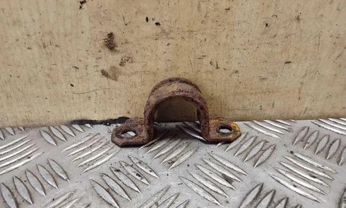 NISSAN X-TRAIL T31 Stabilisator hinten rechts 2.00 Diesel 110kw 2008 26174051