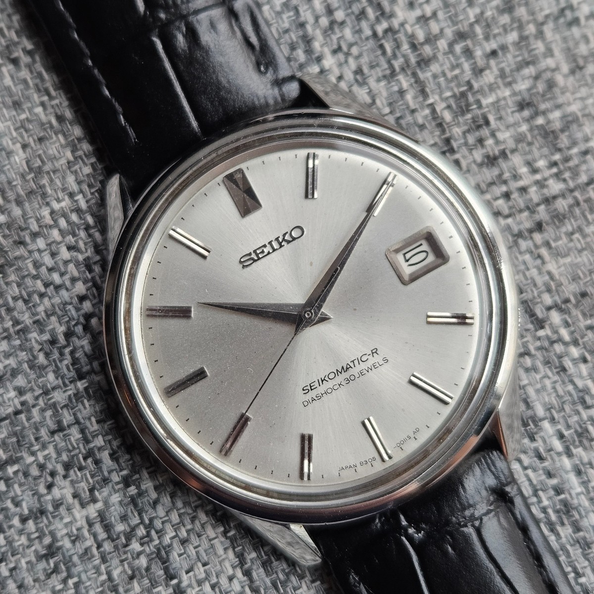 WORKING SEIKO SEIKOMATIC-R 8305-0020 from 1960s – 30 JEWELS