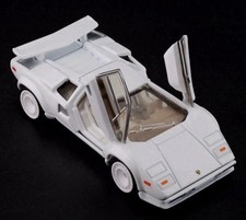 RLC Exclusive 1982 Lamborghini Countach LP 500 S White JCP25 SEALED bOX!