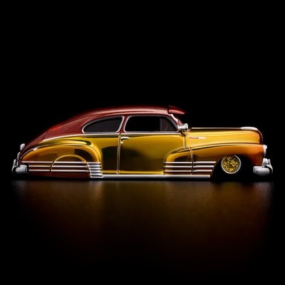 Hot Wheels RLC Red Line 1948 Chevy Fleetline Lowrider RLC Exclusive Gold Edition