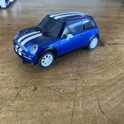Scalextric BMW Mini Cooper blau weiße Streifen GRATIS UK P+P #c301