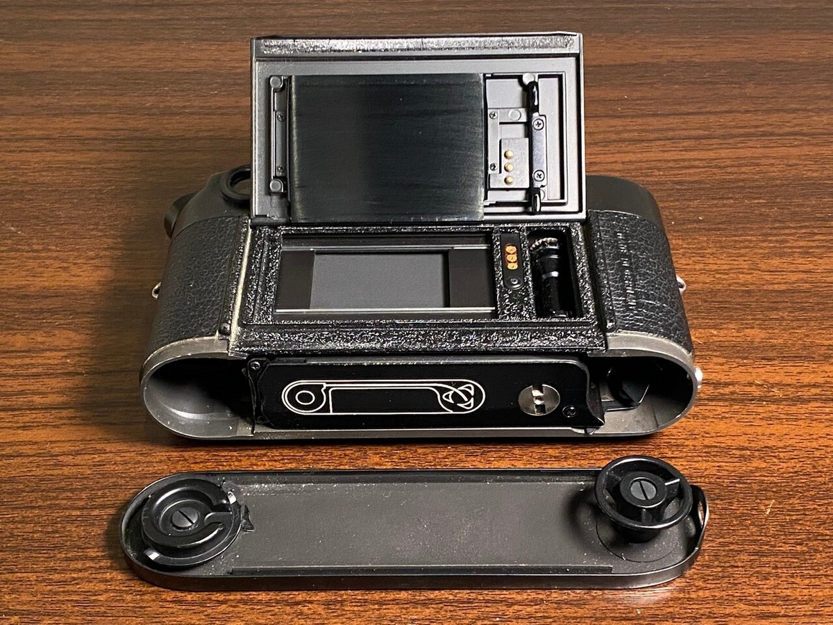 User condition, no bubble* Leica M6 black early Ernst Leitz User condition, no bubble* Leica M6 black early Ernst Leitz