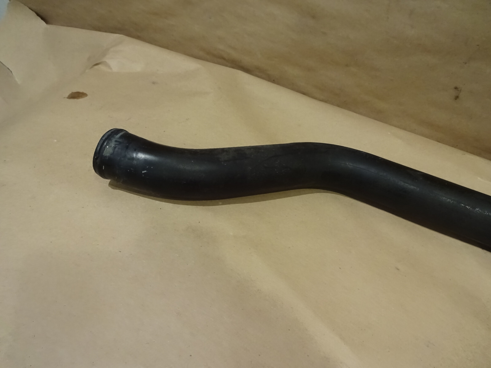 Ferrari 355.2.7,5.2 - Radiators Delivery Pipe P/N 167024