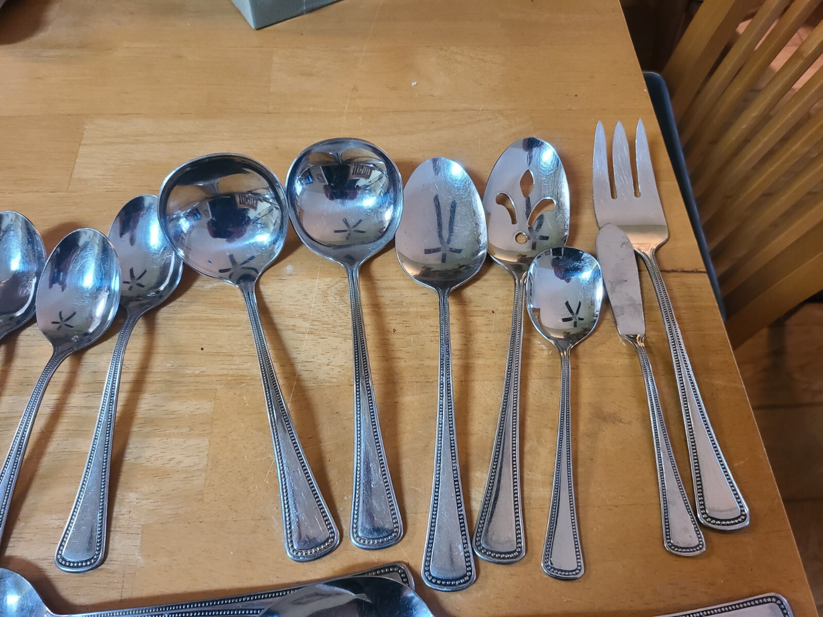 Oneida Silverware Beaded Needlepoint Stainless Set 56 Vintage Pieces eBay