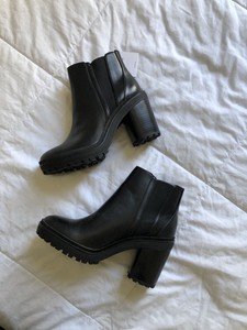 bershka black ankle boots