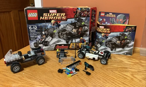 LEGO Marvel Super Heroes 76030 Avengers Hydra Showdown - Parts- Manual- Box