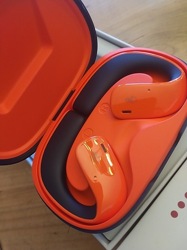 SWORD ART ONLINE II ANIME Wireless Earphones YUUKI ASUNA model Orange NIB Sealed - Picture 2 of 6