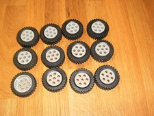 Lego  Reifen 13x24 Model Team  Felge alt hellgrau  12 Stück