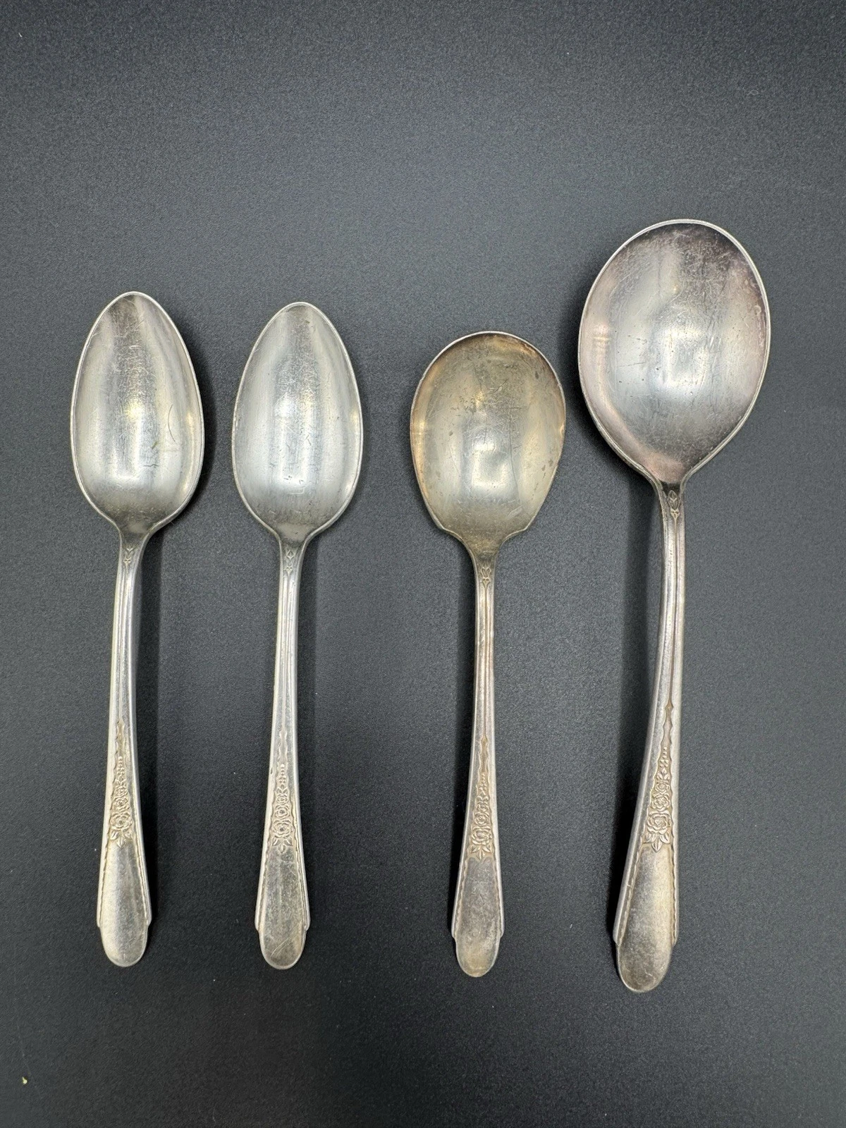 WM Rogers & Son Gardenia Silverplate Spoon Set Teaspoon Sugar Soup 4pc