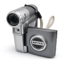 AIPTEK V5TS Digital Camcorder 4x Smart Zoom 7.4mm F 3.2