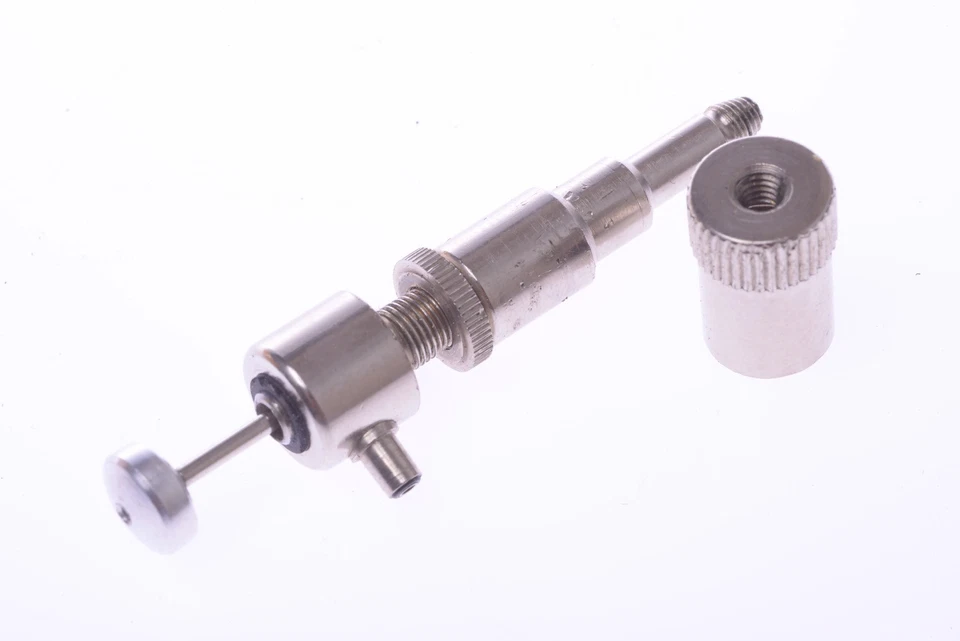 ✅ SOFT SHUTTER RELEASE & FLASH CONNECTOR FOR LEITZ, LEICA SCREW MOUNT CAMERAS - Image 3 of 3