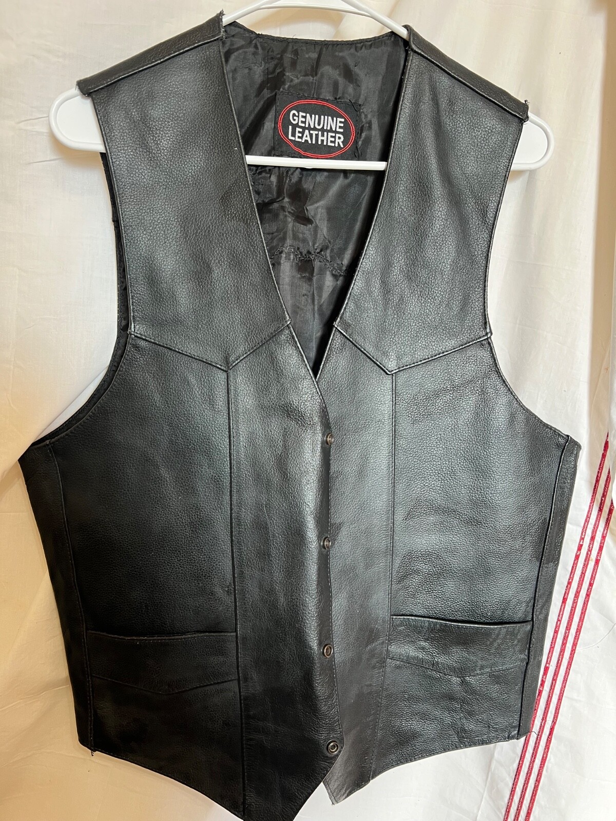mens solid leather vest 3 pockets embroidered pat… - image 1