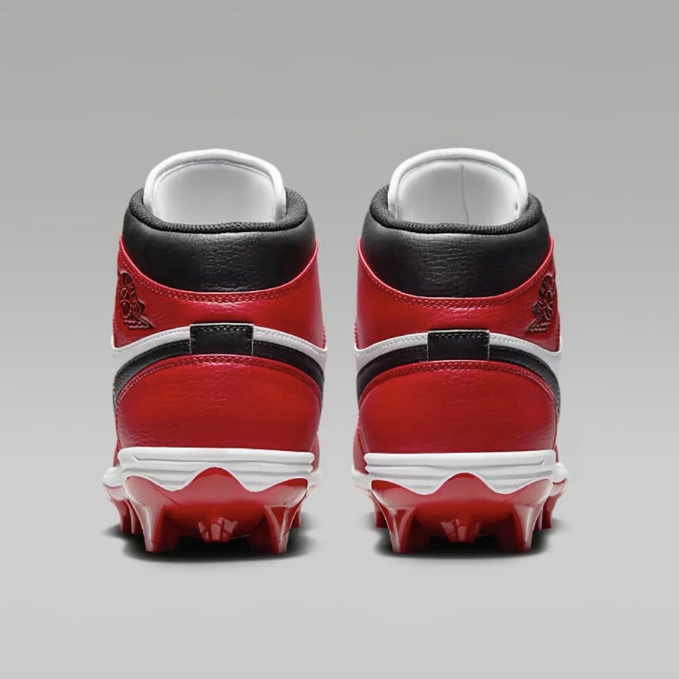 Nike Air Jordan 1 Mid TD Chicago Football Cleats Mens Size 10.5 Nike Air Jordan 1 Mid TD Chicago Red White Black Mens  main image 3