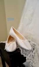 New, Touch Ups Flat Ballet Color: White Size: 8.5 M