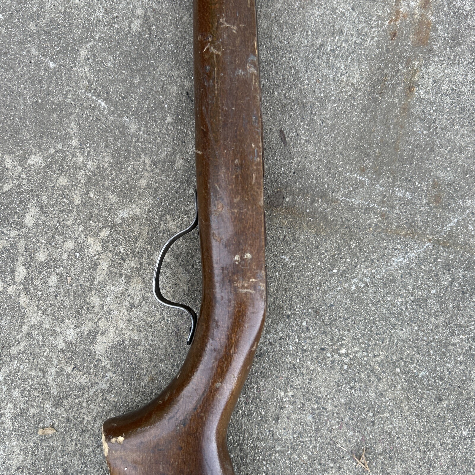 Gun Stock Unkown Wood Rifle  Shooting Gallery Parts Lot  Arcade Game IF26