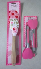Heart Shaped Silicone Tongs & Heart XOXO Spatulas Mother's Day Valentines Gifts