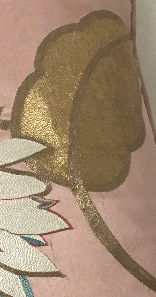 Anke Drechsel Kissen Haute Couture Sure Rosa Naturseide Handbestickt - Bild 4 von 4