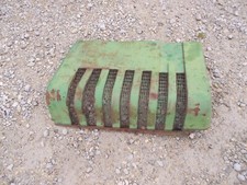 John Deere B JD Tractor ORIGINAL front nose cone Right grill