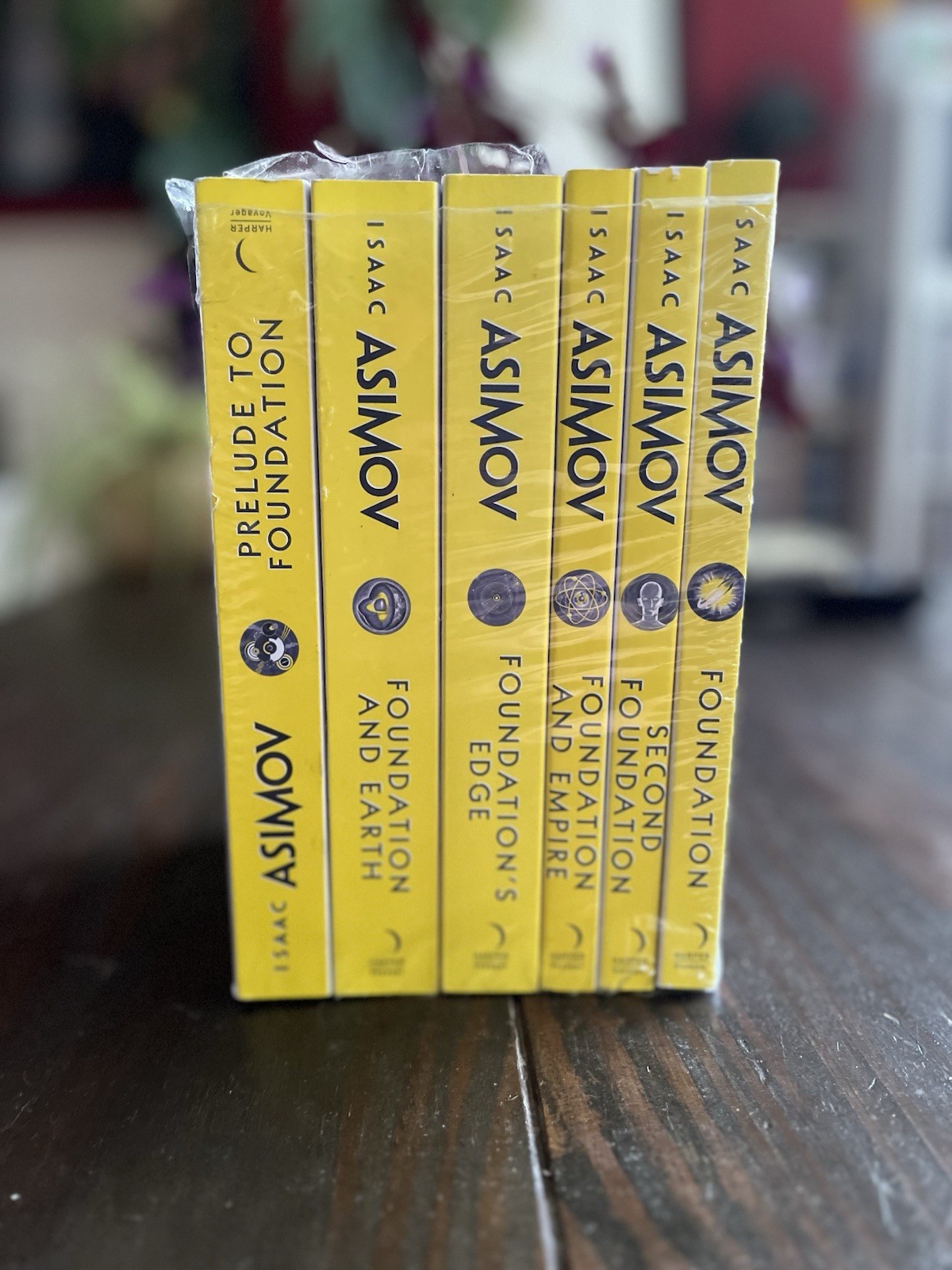 Isaac Asimov Collection 6 Books Set (Prelude To Foundation, Foundation And Eart