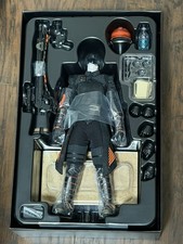 Hot Toys - TMS068 Star Wars  The Book of Boba Fett -Fennec Shand  No Head  READ