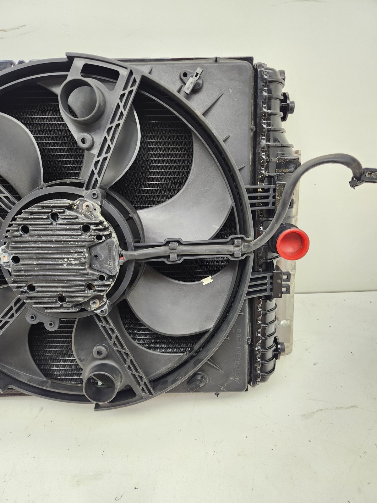 McLaren MP4-12C 2012-2014 REAR+RIGHT Radiator fan