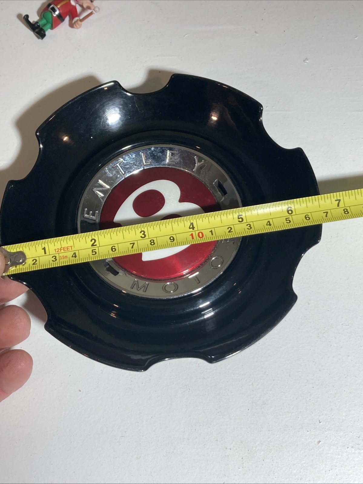 Estate Find BENTLEY CONTINENTAL GT CENTRE HUB CAP 7" for 21" WHEEL BLACK RED