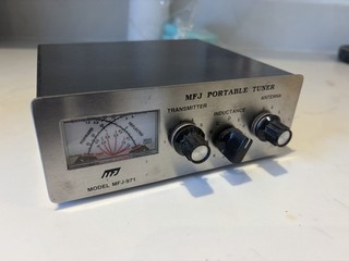 MFJ 971 Portable HF Amateur Radio Tuner 1.8 30MHz 6/30/300w ATU