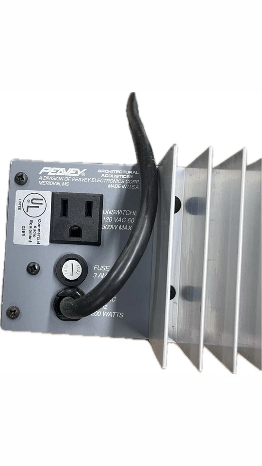 PEAVEY IPA75T Industrial Power Amplifier - Image 2 of 3