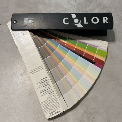 2001 Sherwin Williams Paint Color Sample Swatch FAN DECK 657-2846 CS 10/01
