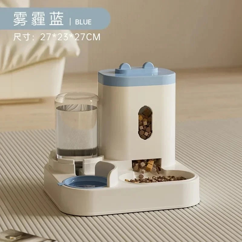 Bowl With Water Dispenser